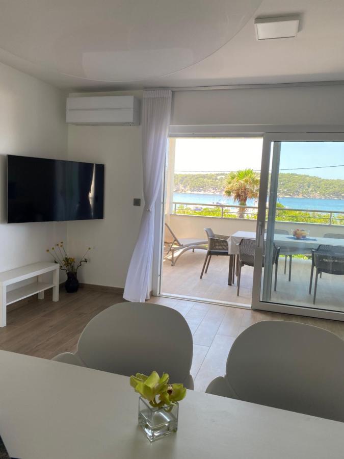 Mali Apartment